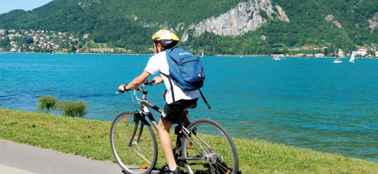 Activities at the Lake Carouge campsite - bike ride on Lake Bourget.