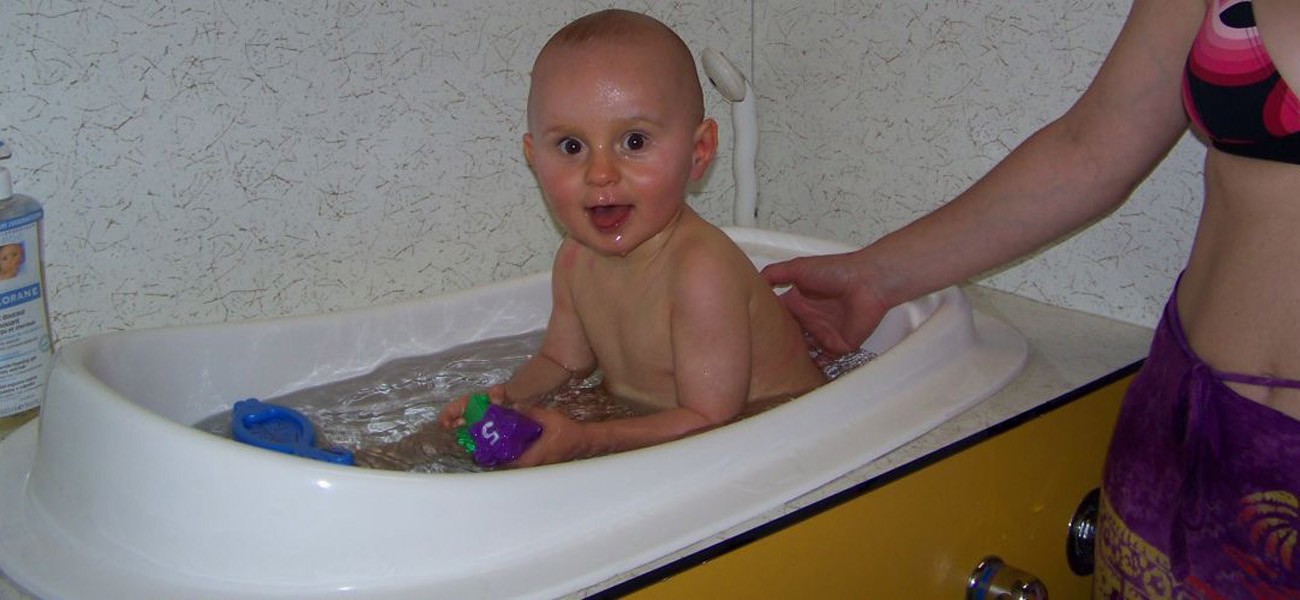 camping in the alps - for families - baby bath